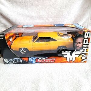 Hot Wheels; Funkmaster Flex Whips Team Baurtwell Limited Edition